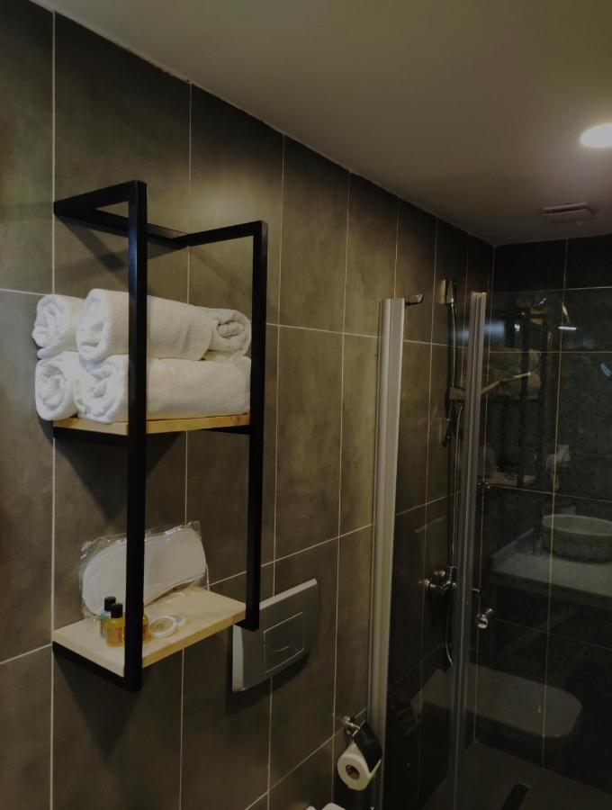 Jakaranda Hotel Istanbul Ngoại thất bức ảnh