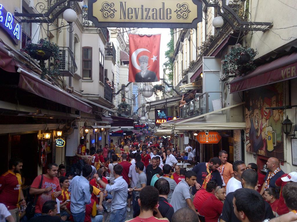 Jakaranda Hotel Istanbul Ngoại thất bức ảnh