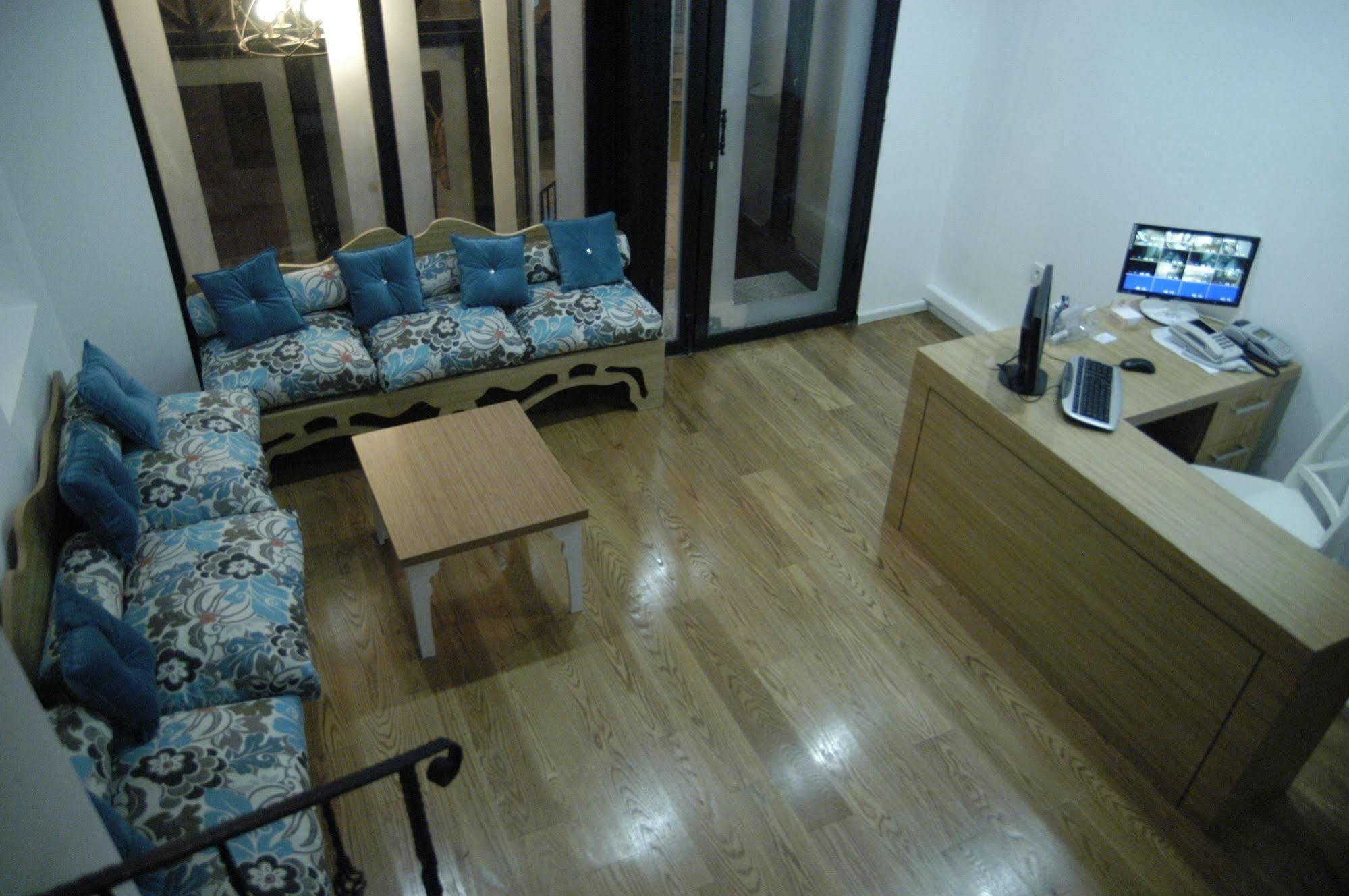 Jakaranda Hotel Istanbul Ngoại thất bức ảnh
