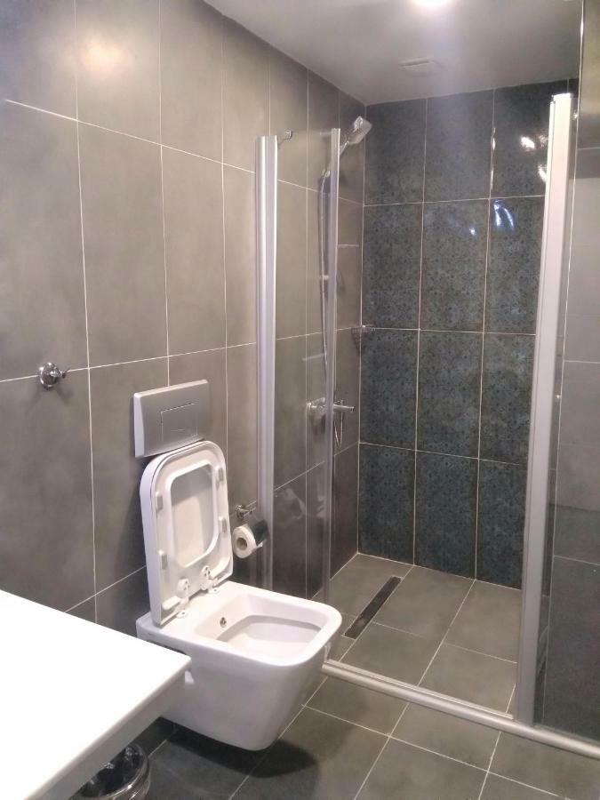 Jakaranda Hotel Istanbul Ngoại thất bức ảnh