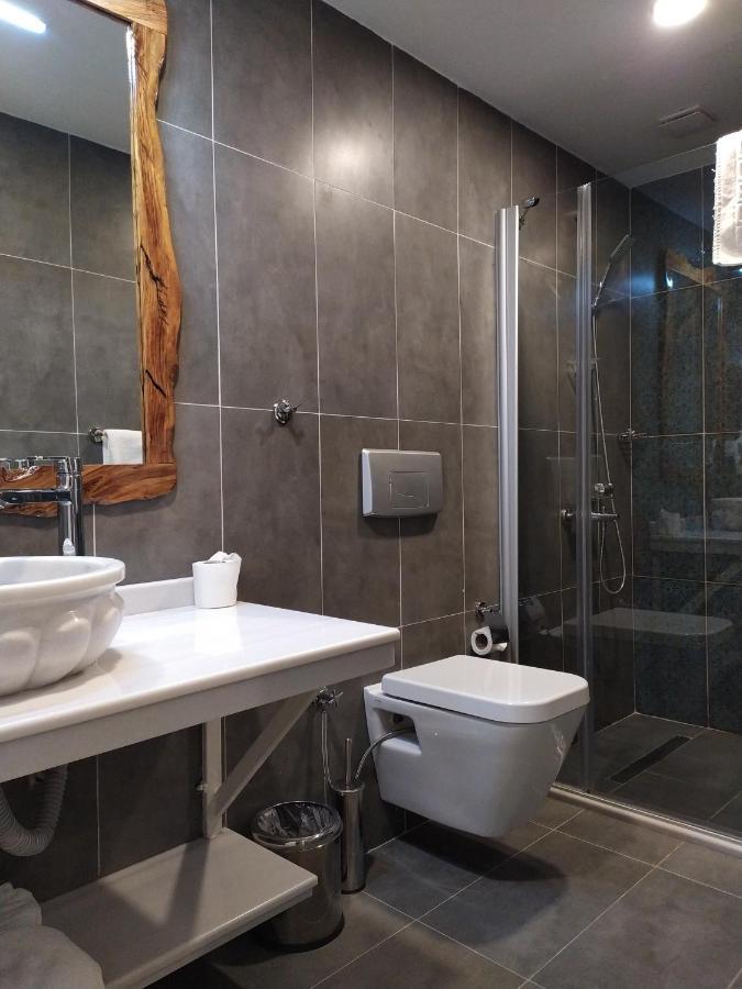 Jakaranda Hotel Istanbul Ngoại thất bức ảnh